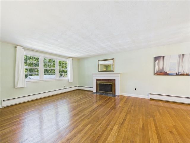 121 Prospect St, Canton, MA 02021