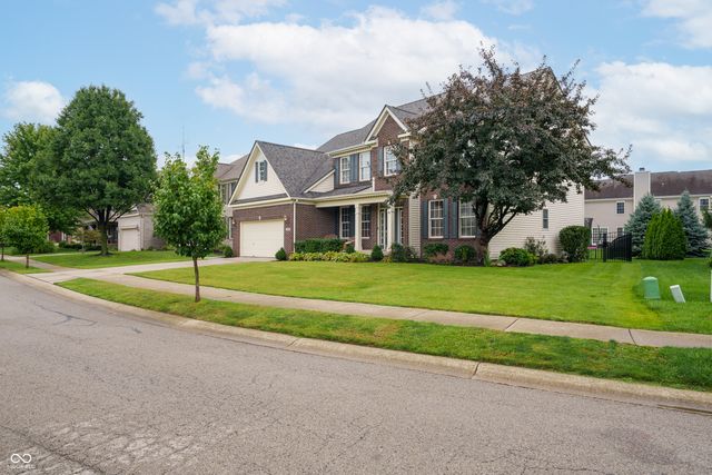 12135 Ashland Drive, Fishers, IN 46037