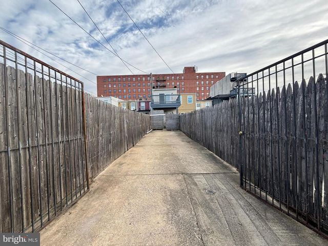 1122 W HAMBURG ST, Baltimore, MD 21230