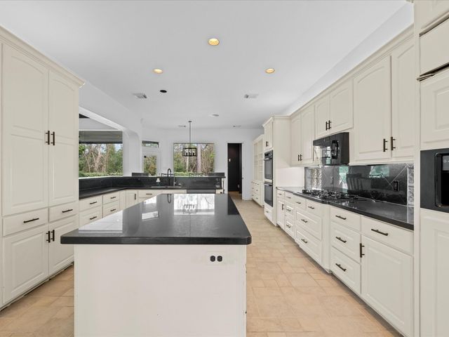 15318 Beecham Drive, Houston, TX 77068
