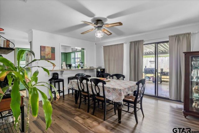 2631 Amy Ln, Tyler, TX 75701