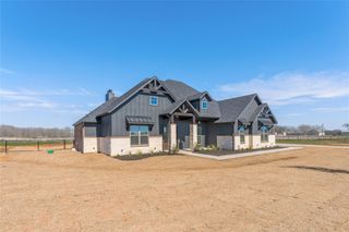 6717 Odom Road, Sanger, TX 76266