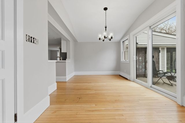 54 Rabbit Rd, Salisbury, MA 01952