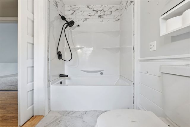 54 Rabbit Rd, Salisbury, MA 01952