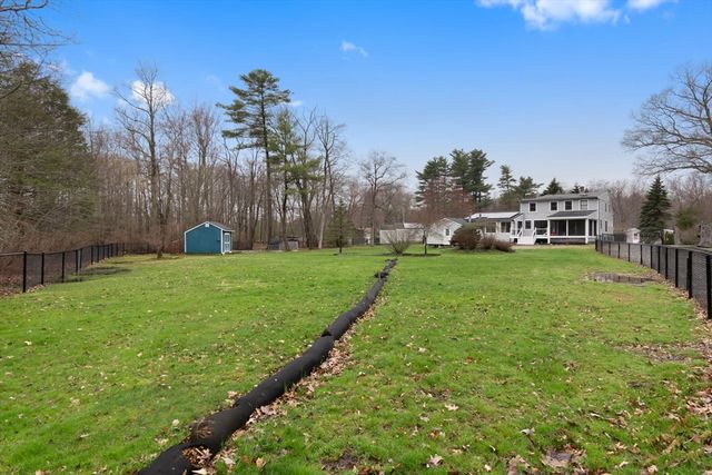 54 Rabbit Rd, Salisbury, MA 01952
