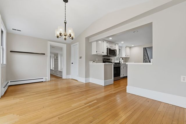 54 Rabbit Rd, Salisbury, MA 01952