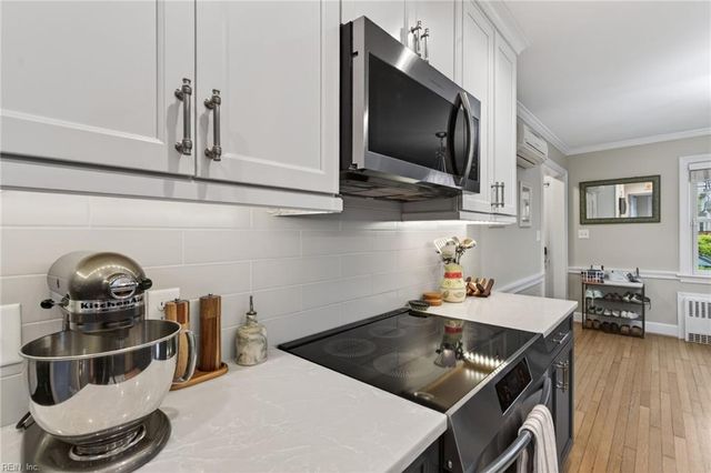 6216 Powhatan AVE, Norfolk, VA 23508