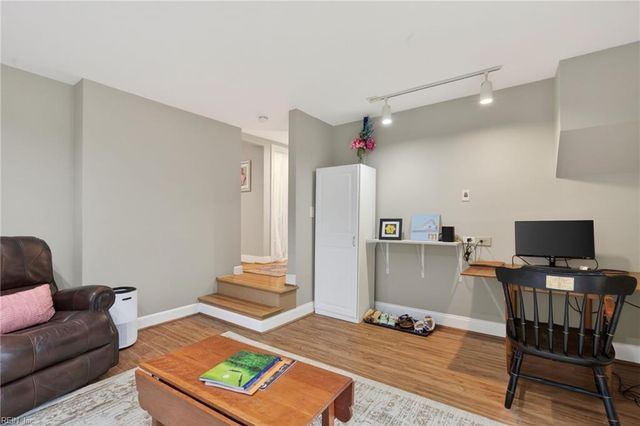 6216 Powhatan AVE, Norfolk, VA 23508