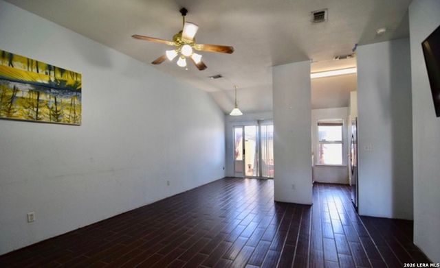 3040 PINE VALLEY DR, New Braunfels, TX 78130