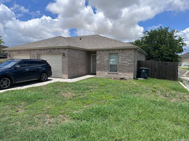 3040 PINE VALLEY DR, New Braunfels, TX 78130