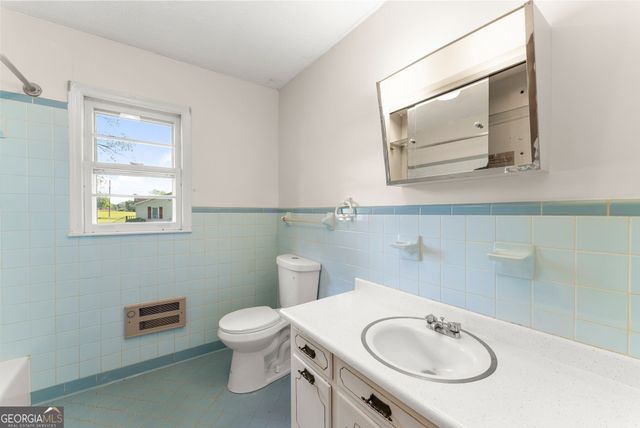 55 Maurice Way, Lavonia, GA 30553