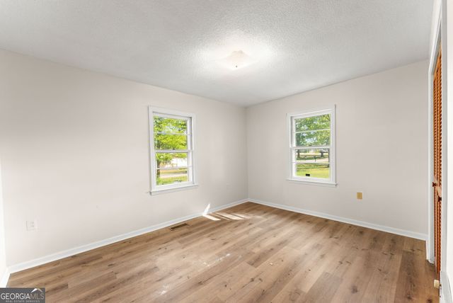 55 Maurice Way, Lavonia, GA 30553