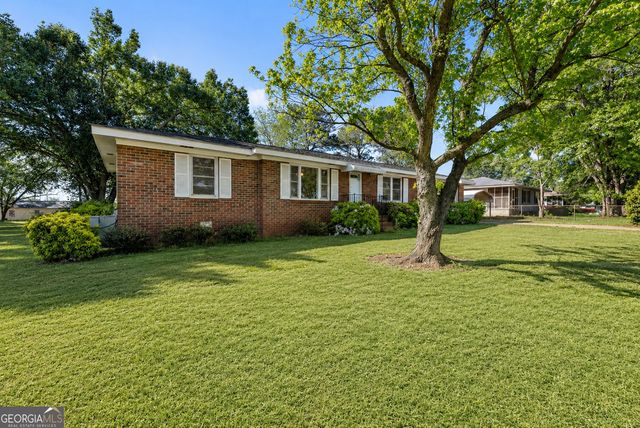 55 Maurice Way, Lavonia, GA 30553