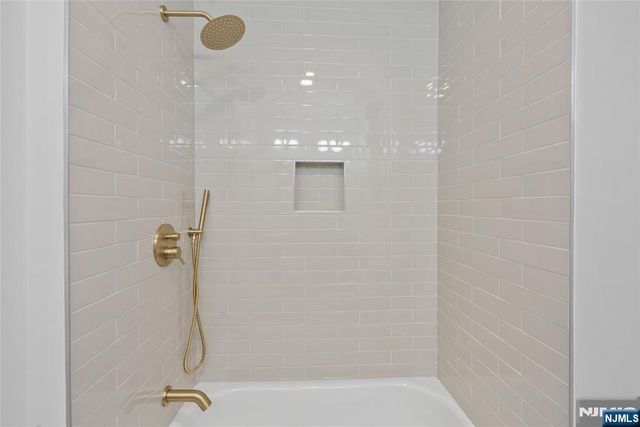 110 Maple 1, Weehawken, NJ 07086