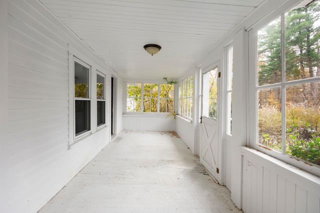 20 Liberty Hill Road, Bedford, NH 03110