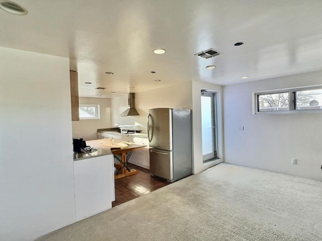 121 W Lincoln St, Marfa, TX 79843