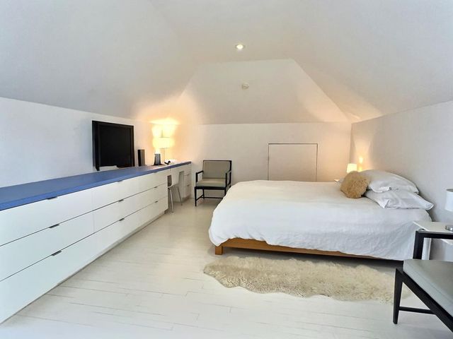 121 W Lincoln St, Marfa, TX 79843