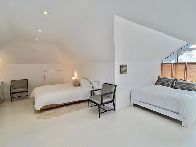 121 W Lincoln St, Marfa, TX 79843