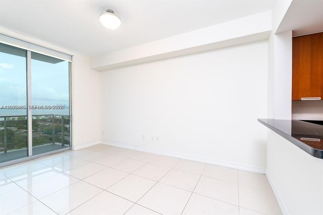 7901 Hispanola Ave 1012, North Bay Village, FL 33141