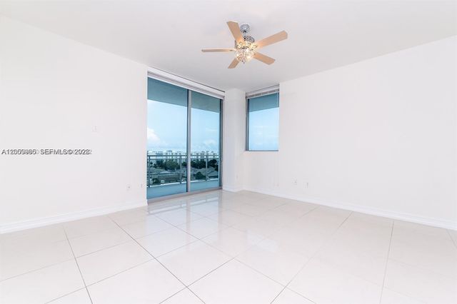 7901 Hispanola Ave 1012, North Bay Village, FL 33141