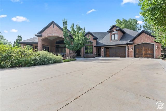 3149 E 9800 S, Sandy, UT 84092