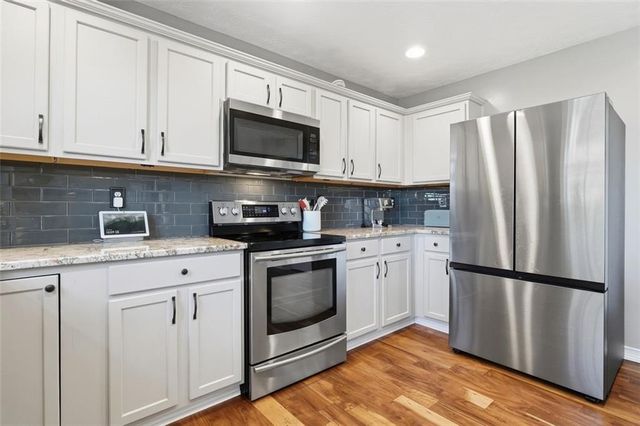 2506 Betty Sue Drive, Buford, GA 30519