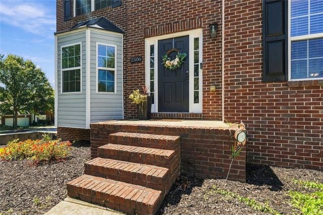 2506 Betty Sue Drive, Buford, GA 30519
