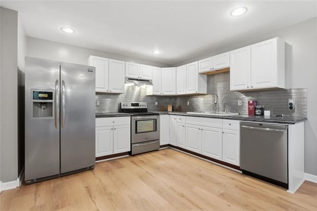 2506 Betty Sue Drive, Buford, GA 30519