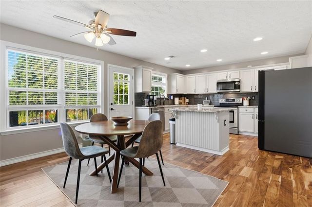 2506 Betty Sue Drive, Buford, GA 30519