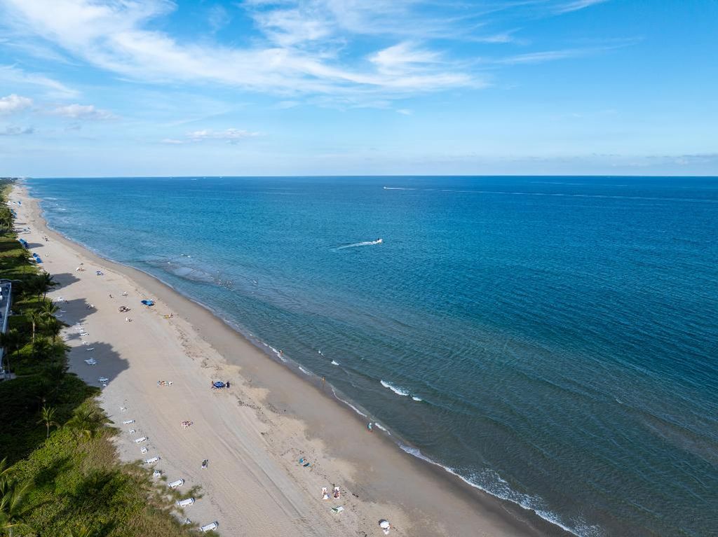 Image 15 of property listing at 3300 S Ocean Boulevard 618-C, Highland Beach, FL 33487