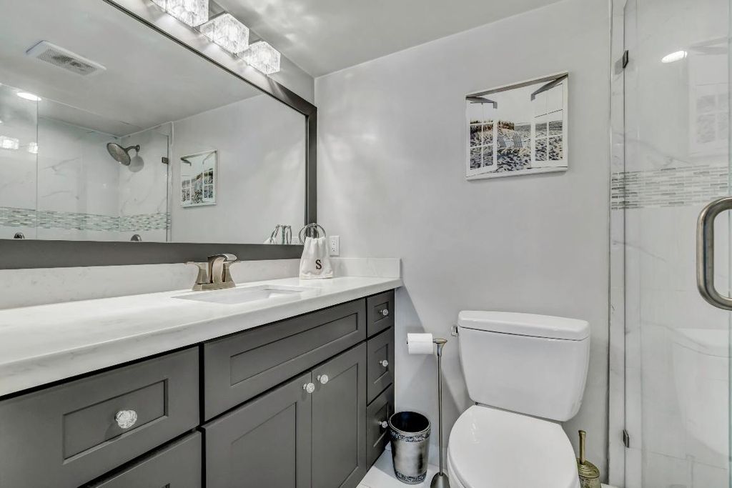 Image 44 of property listing at 3300 S Ocean Boulevard 618-C, Highland Beach, FL 33487