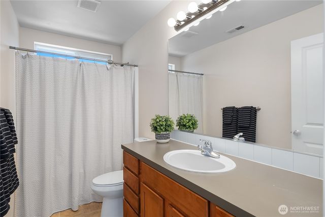 5901 Colorado Avenue SE, Lacey, WA 98513
