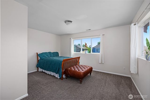 5901 Colorado Avenue SE, Lacey, WA 98513