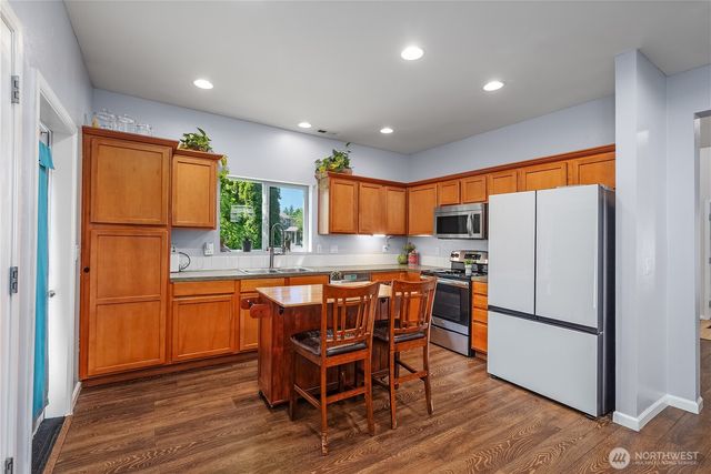 5901 Colorado Avenue SE, Lacey, WA 98513