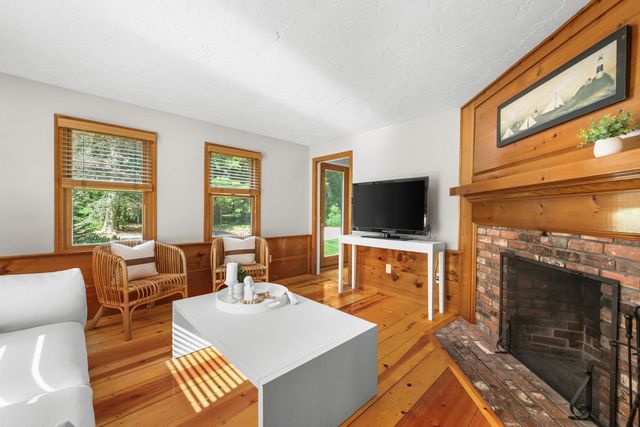 78 High Street, Barnstable, MA 02635