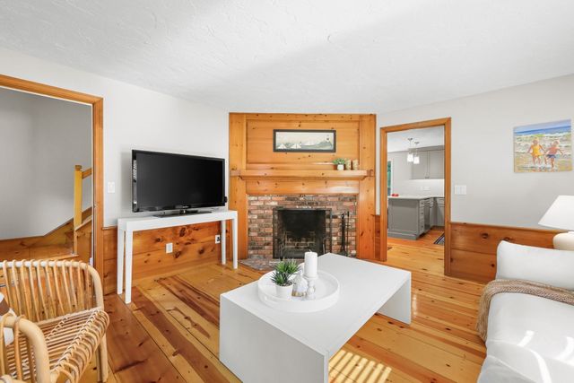 78 High Street, Barnstable, MA 02635