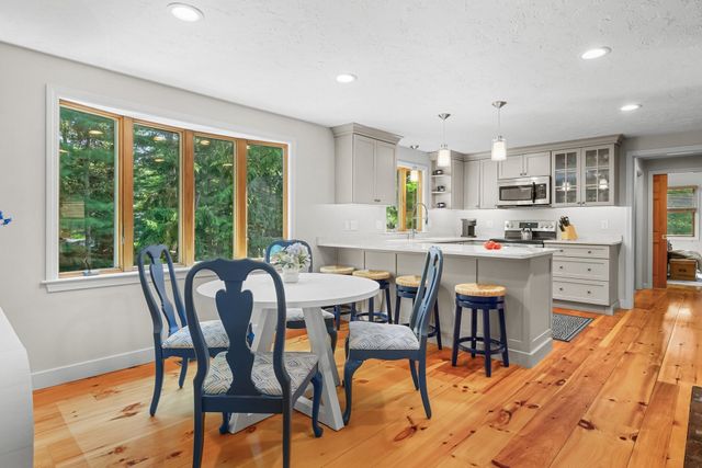 78 High Street, Barnstable, MA 02635
