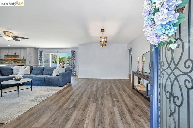 1601 Apricot Way, Brentwood, CA 94513