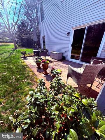 17 RANDOLPH CT, Newtown, PA 18940