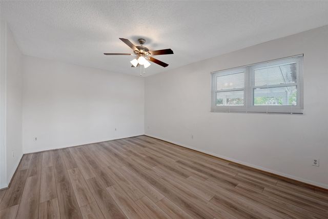 910 Judiway Street, Houston, TX 77018