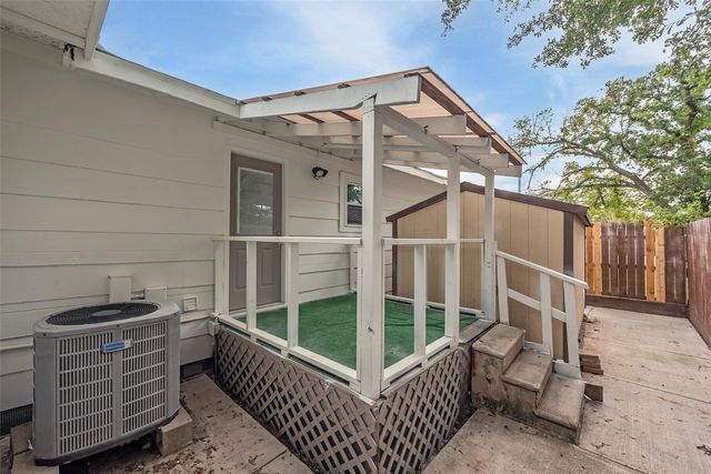 910 Judiway Street, Houston, TX 77018