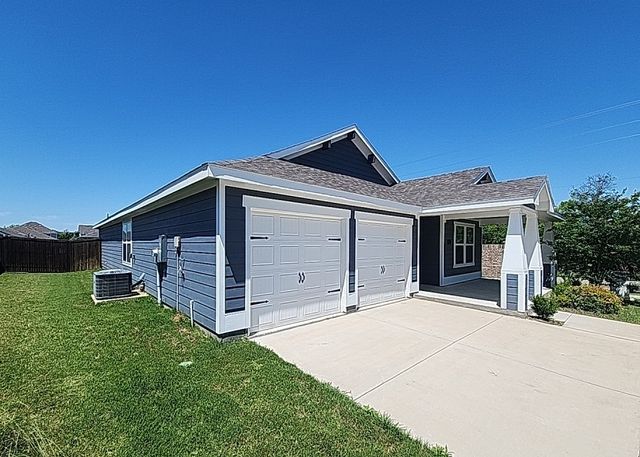 633 Quail Meadows Drive, Cleburne, TX 76031