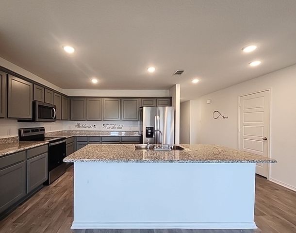 633 Quail Meadows Drive, Cleburne, TX 76031