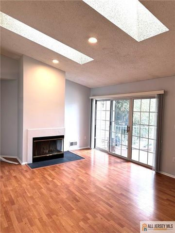 111 Lindsey Court 3416, Franklin, NJ 08823
