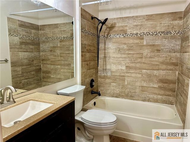 111 Lindsey Court 3416, Franklin, NJ 08823