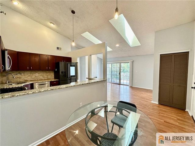 111 Lindsey Court 3416, Franklin, NJ 08823