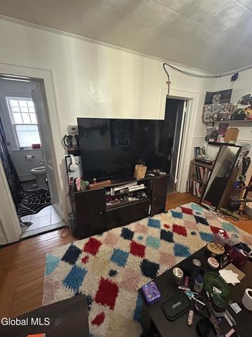 30 Austain Avenue, Albany, NY 12205