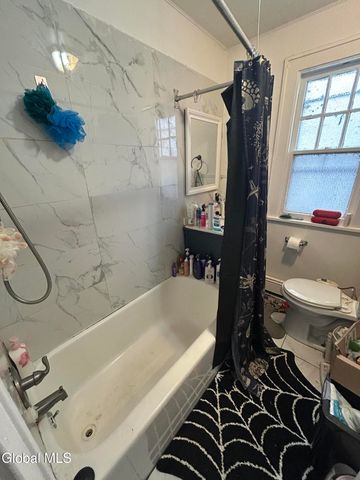 30 Austain Avenue, Albany, NY 12205