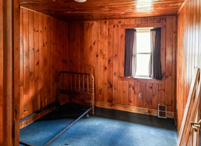 709 Reynoldston Road, North Bangor, NY 12966