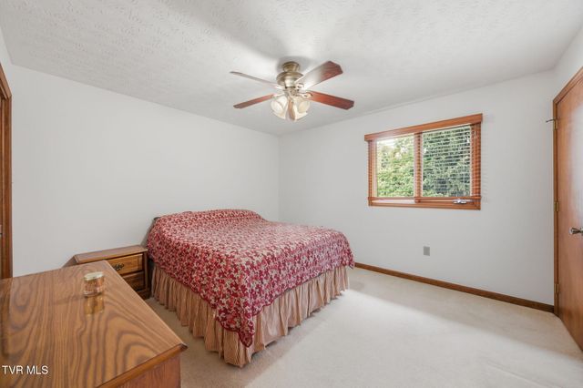 4705 June Drive, Kingsport, TN 37664
